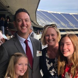 Meet your Posher, Carly